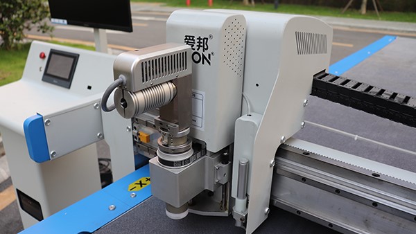 振動刀鞋墊裁剪機，鞋墊切割機價格